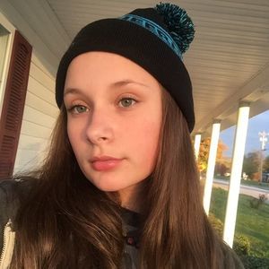 Meet your Posher, Katelyn